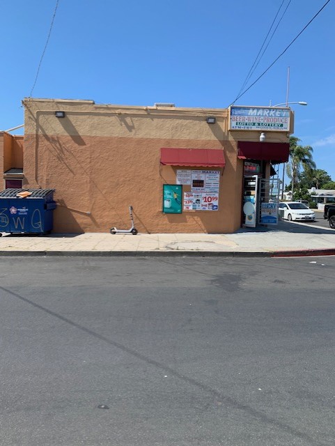San Diego County Small Markets Gear Up with Good Snacks!
