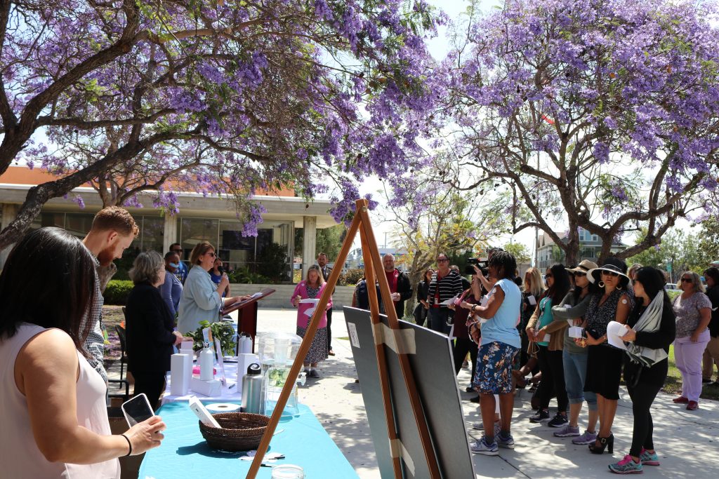 outdoor event tabling